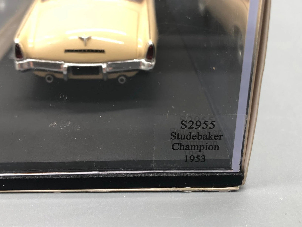 Modellautos 1:43 Spark Studebaker Champion 1953 mit OVP