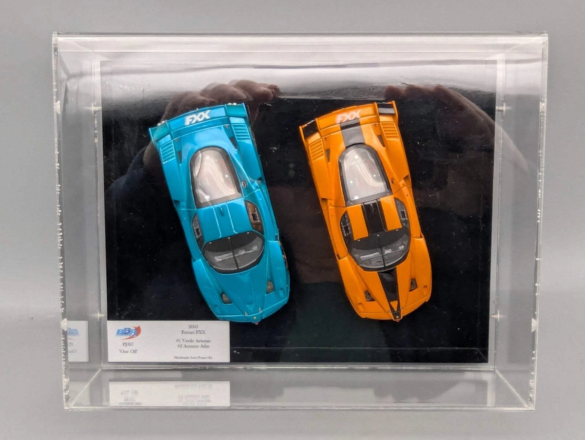 Modellautos 1:43 BBR Project Kit Ferrari FXX 2005 HANDMADE Set Unikat Vitrine