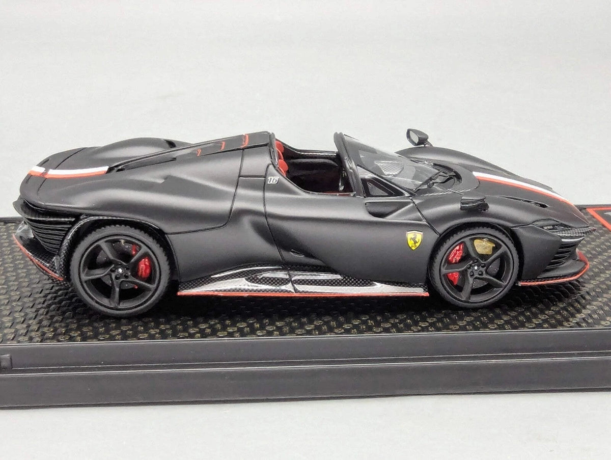 Modellautos 1:43 BBR Concept43 Ferrari SP3 Daytona Spider 013/146 Leclerc OVP
