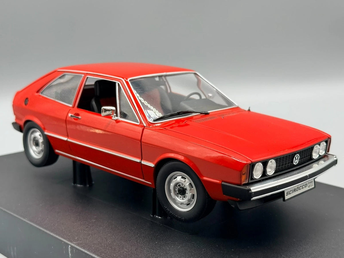 Modellautos 1:18 Revell Metal Volkswagen VW Scirocco GTI mit OVP