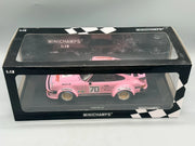 Modellautos 1:18 Minichamps Porsche 934 Winner 24h Le Mans 1981 #70 mit OVP