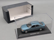 Modellautos 1:43 Minichamps Mercedes Benz C 220 Petrol Metallic mit Dealer OVP