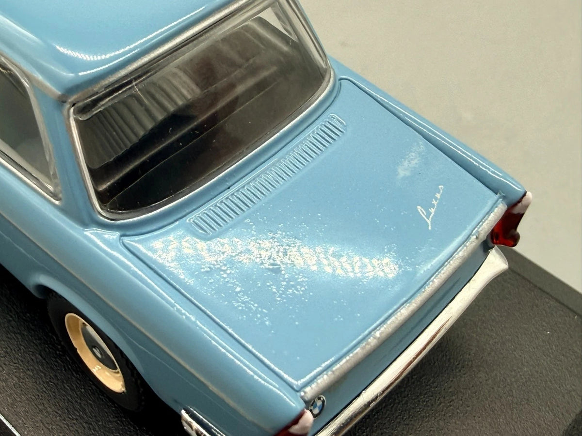 Modellautos 1:43 Minichamps BMW 700 mit OVP