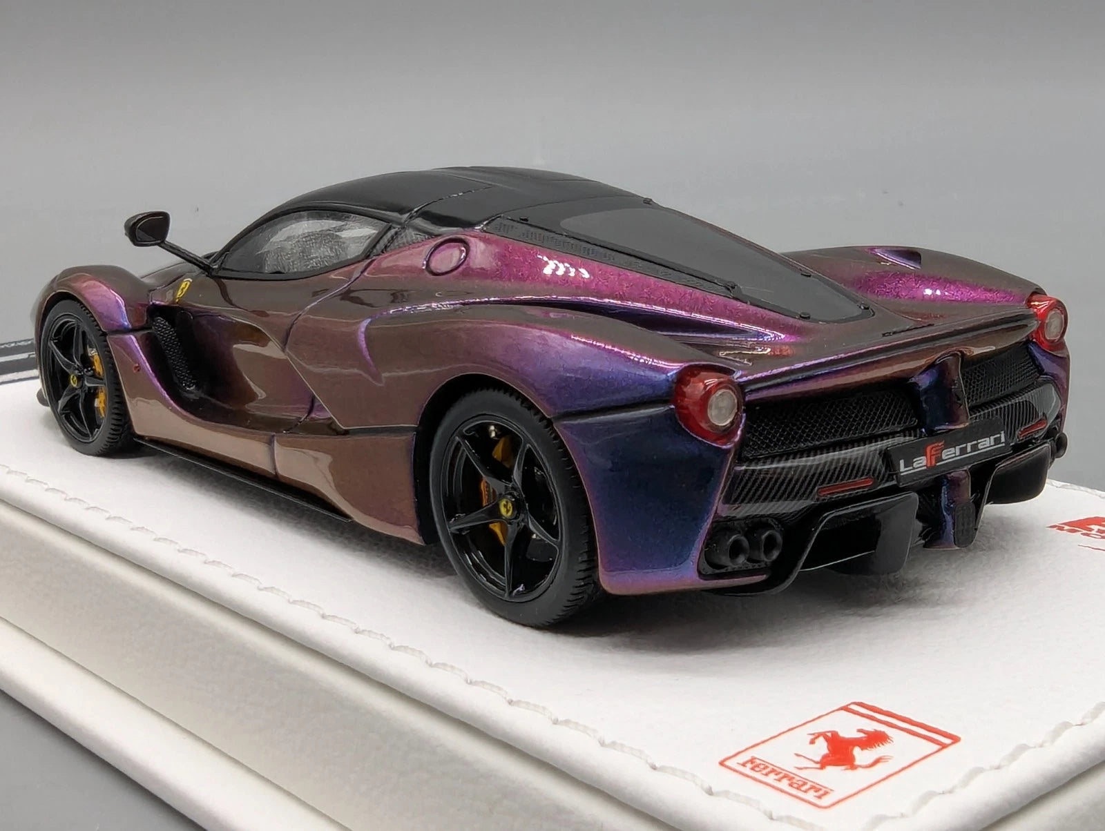 Modellautos 1:43 BBR Executive CALSITO Ferrari LaFerrari Chameleon 23/35 OVP