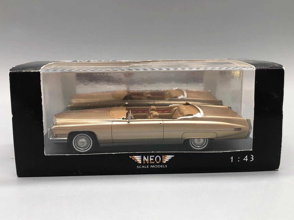 Modellautos 1:43 Neo Scale Models Cadillac Coupe De Ville mit OVP beschädigt