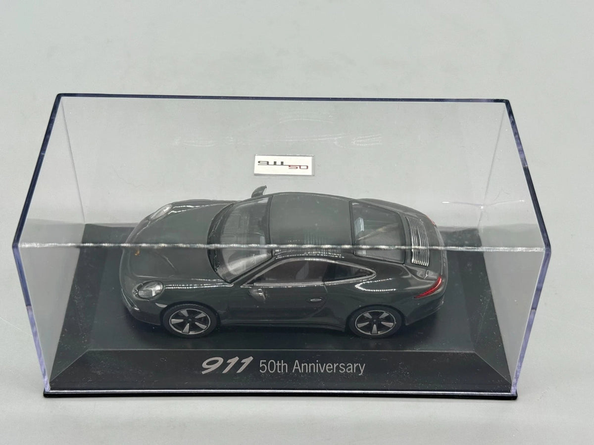 Modellautos 1:43 Welly Porsche 911 50th Anniversary mit OVP