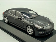 Modellautos 1:43 Minichamps Porsche Panamera mit OVP