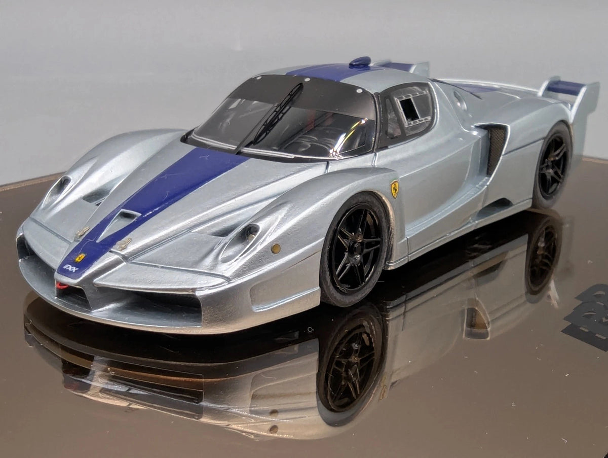 Modellautos 1:43 BBR Ferrari FXX 2006 Limited 017/150 Spiegelplatte Vitrine OVP