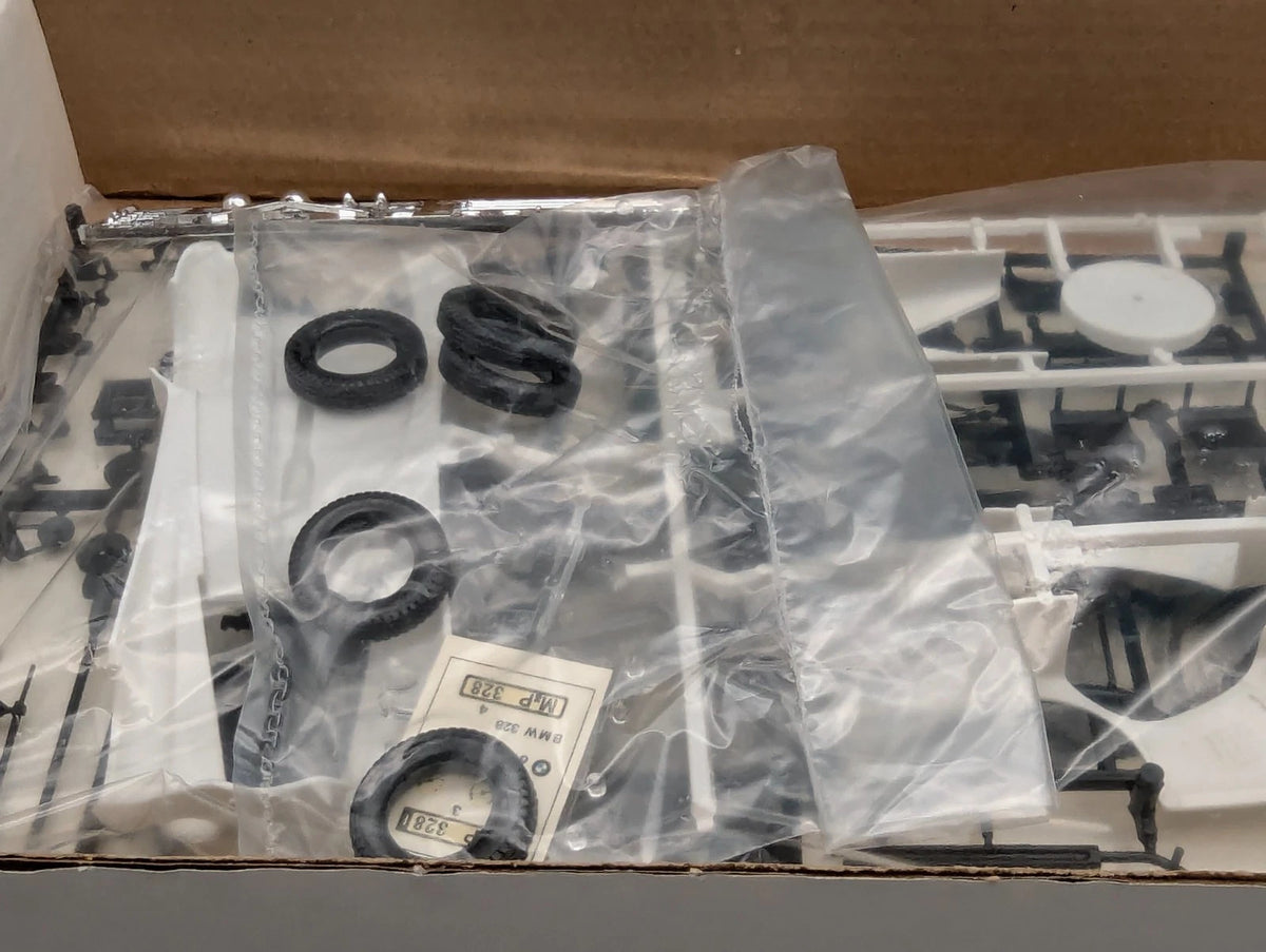 Modellauto Bausatz 1:24 Heller Humbrol 80701 BMW 328 mit OVP