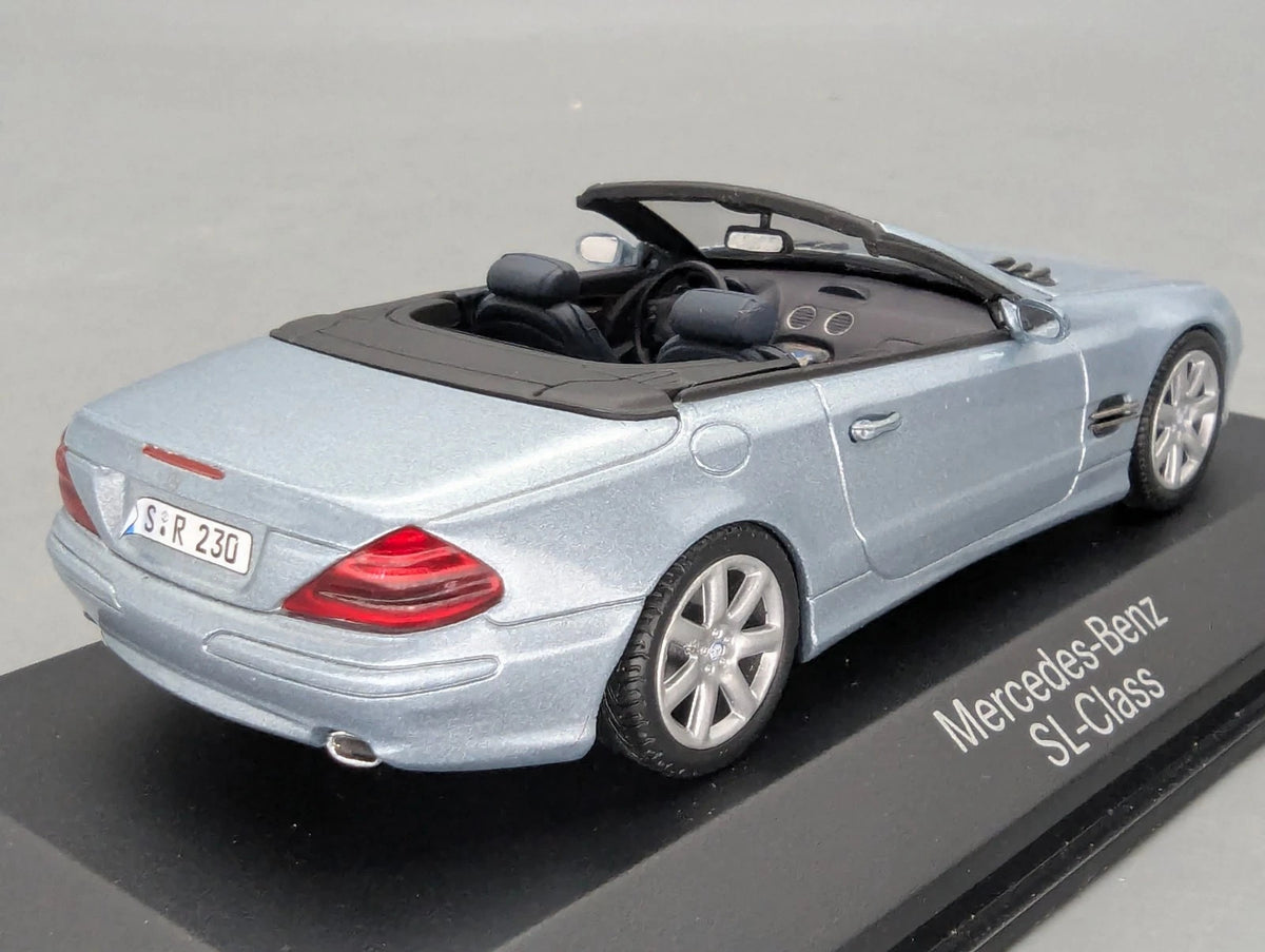 Modellautos 1:43 Minichamps Mercedes Benz SL Klasse Silberblau Met. Dealer OVP