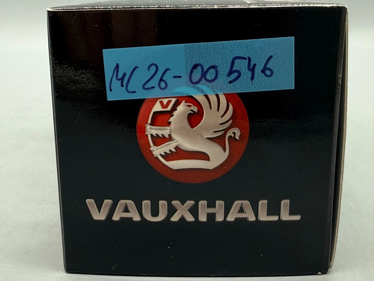 Modellautos 1:43 Minichamps Vauxhall Vivaro mit OVP
