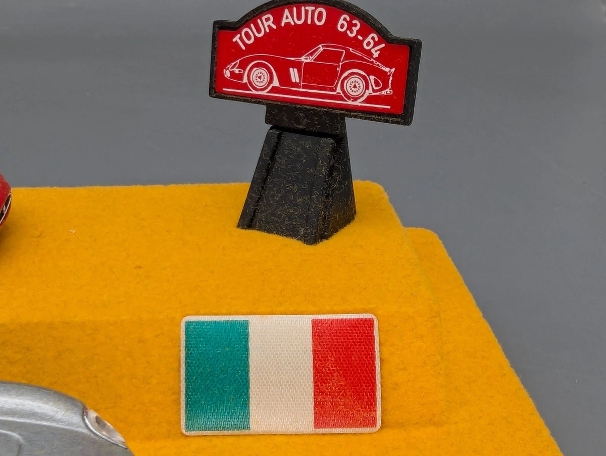 Modellautos 1:43 Solido Ferrari GTO TdF 1963 1964 2-tlg Set #165 #172 mit OVP