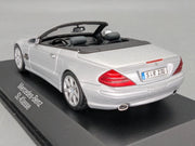 Modellautos 1:43 Minichamps Mercedes Benz SL Klasse Silber Metallic Dealer OVP