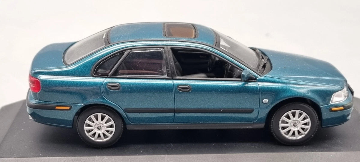 Modellautos 1:43 Minichamps Volvo S40 Lagunengrün