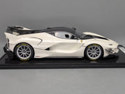 Modellautos 1:12 BBR Ferrari FXX-K EVO Met Italian White Ltd 01/01 Vitrine OVP