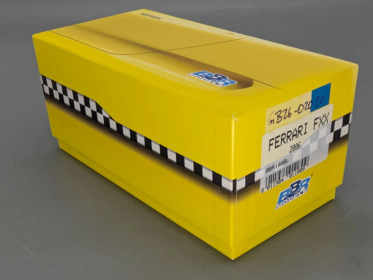 Modellautos 1:43 BBR Ferrari FXX  2006 Black mit Vitrine + OVP
