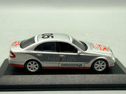 Modellautos 1:43 Minichamps Mercedes-Benz E-Klasse Rally Paris–Peking + Umkarton