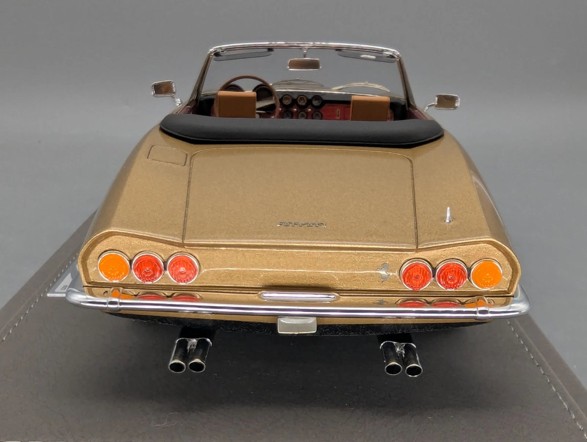 Modellautos 1:18 BBR Ferrari 365 California S/N 9631 G. Garrison Ltd 01/72 OVP