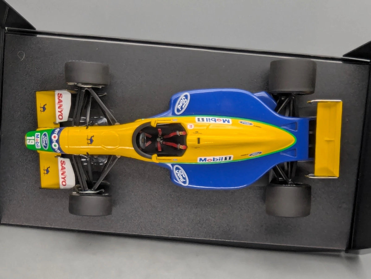 Modellautos 1:18 Minichamps Benetton Ford B191B Early 1992 #19 M. Schumacher OVP