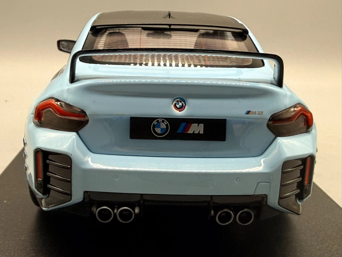 Modellautos 1:18 Solido BMW M2 Performance Parts mit OVP