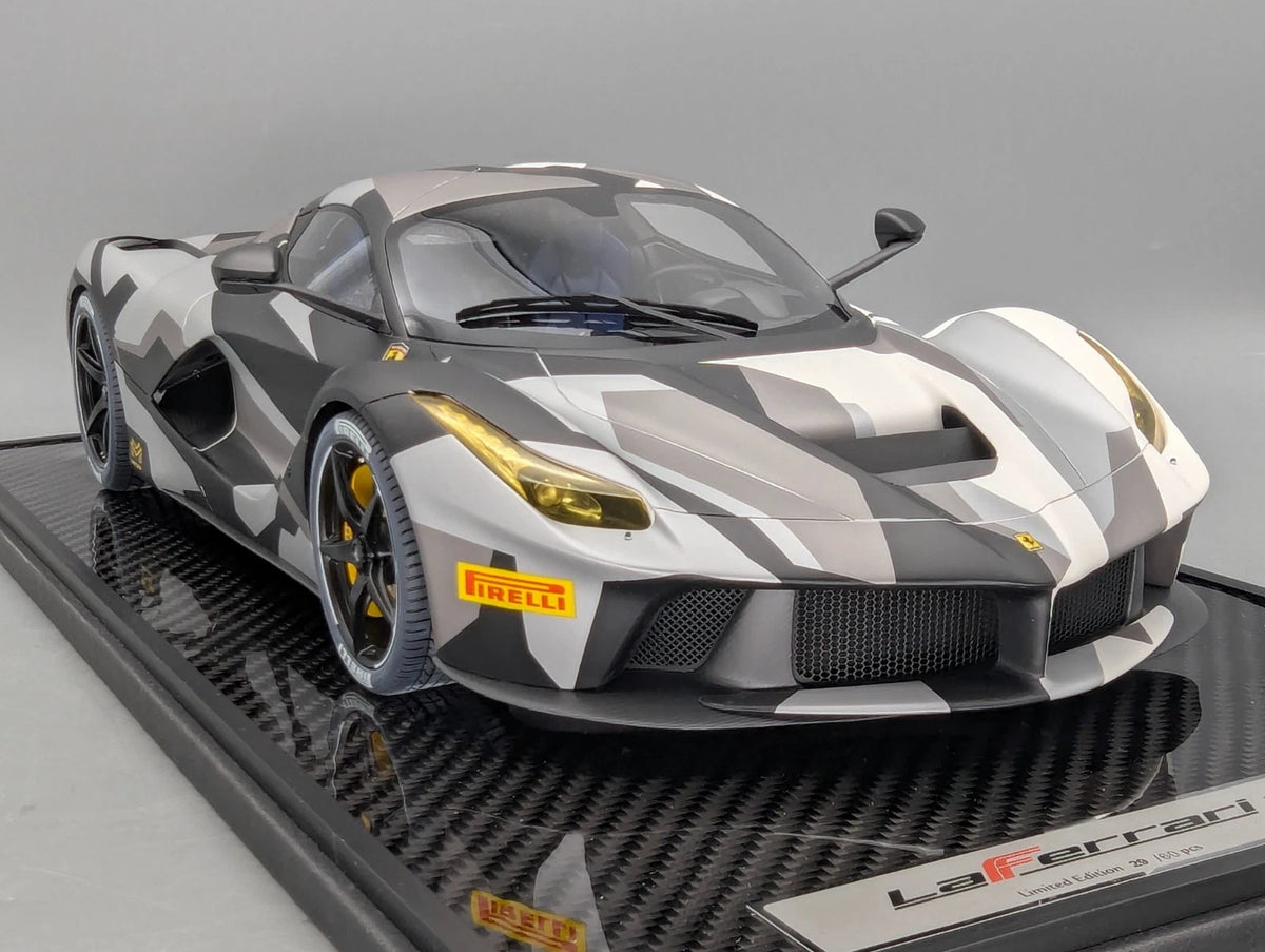 Modellautos 1:12 BBR Ferrari LaFerrari 2013 Matt Camouflage Lt 29/60 Vitrine OVP