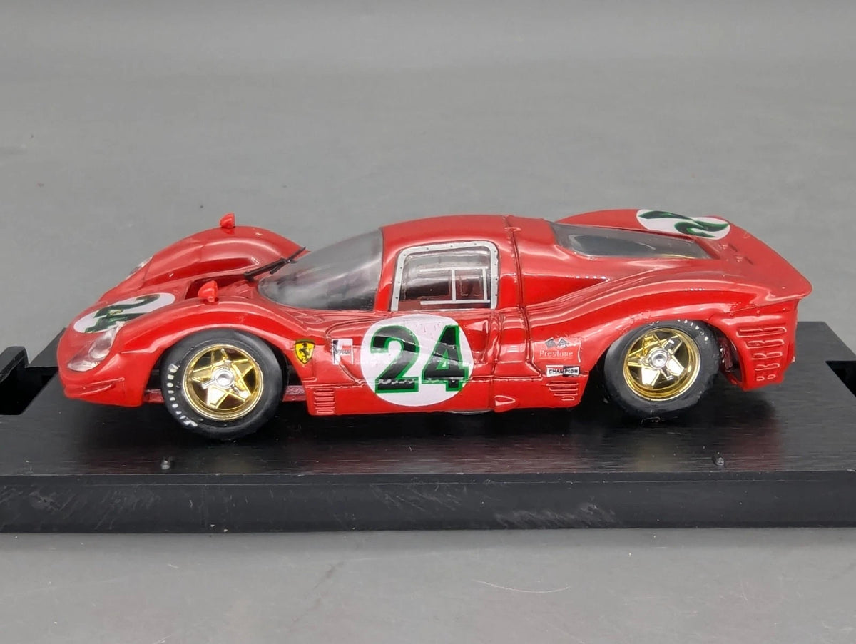 Modellautos 1:43 Brumm Ferrari 330 P4 Coupe Zweiter Daytona 1967 #24 mit OVP
