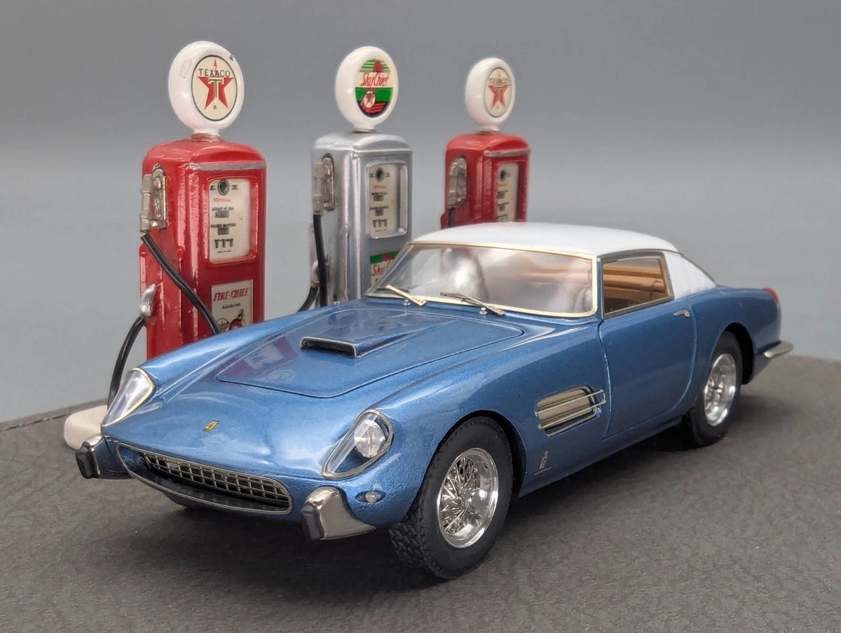 Modellautos 1:43 BBR Ferrari 4.9 Superfast 50. Anniv. 1997 Diorama Ltd 01/01 OVP