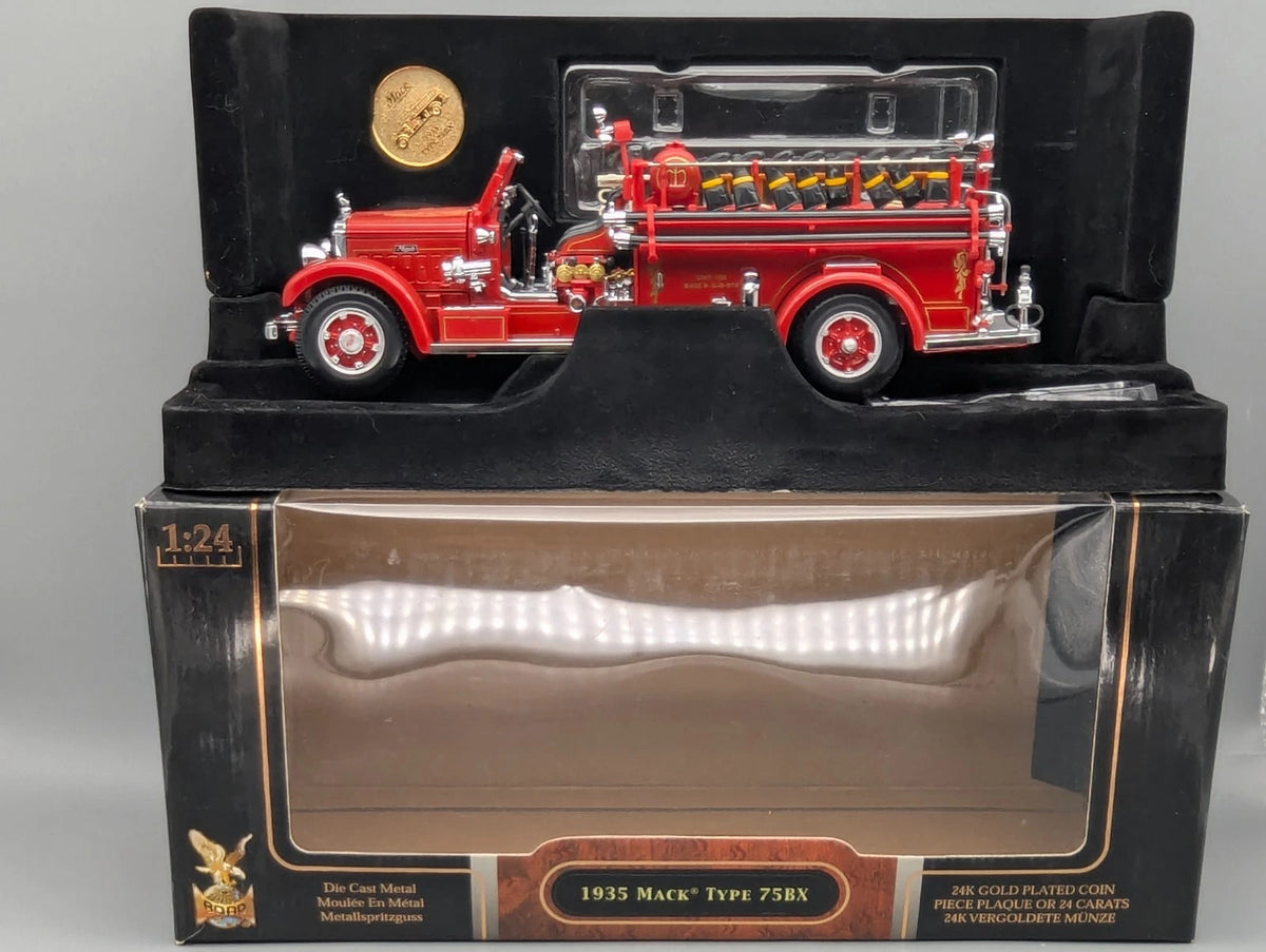 Modellautos 1:24 Yat Ming Road Signature 1935 Mack Type 75BX Feuerwehr mit OVP
