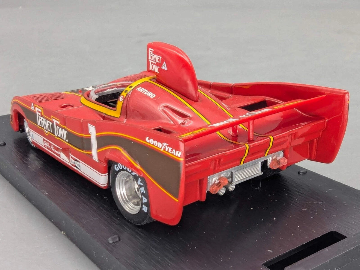 Modellautos 1:43 Brumm Alfa Romeo 33SC 12 Coppa Florio 1977 #1 Merzario mit OVP