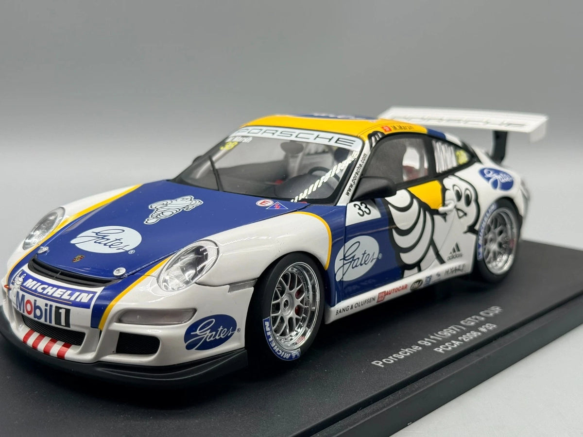 Modellautos 1:18 AUTOart Porsche 911 (997) GT3 Cup PCCA 2006 #33 mit OVP
