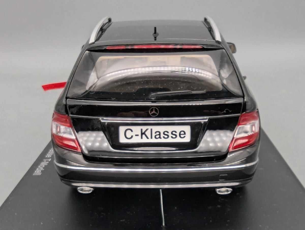 Modellautos 1:18 AUTOart 76267 Mercedes Benz C-Klasse T-Modell Avantgarde OVP