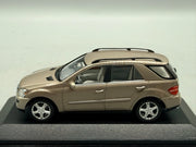 Modellautos 1:43 Minichamps  Mercedes-Benz M-Klasse mit OVP