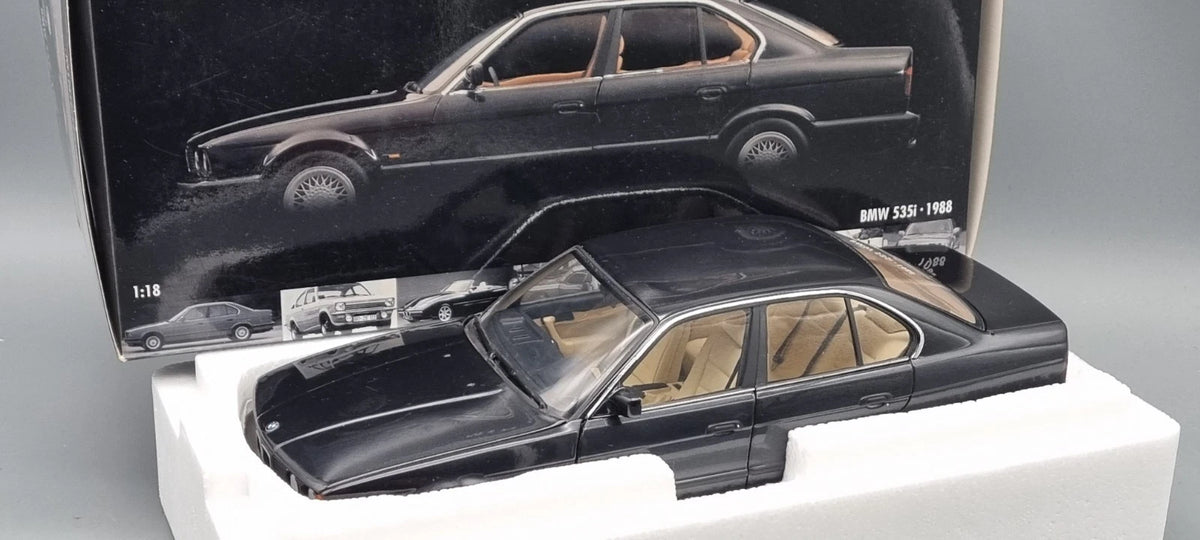 Modellautos 1:18 Minichamps 100 024000 BMW 535i 1988 black OVP