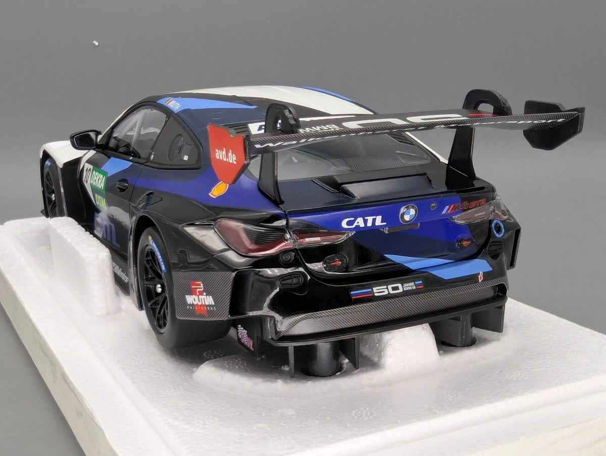Modellautos 1:18 Minichamps BMW M4 GT3 DTM 2022 Team Walkenhorst #10 E. Muth OVP