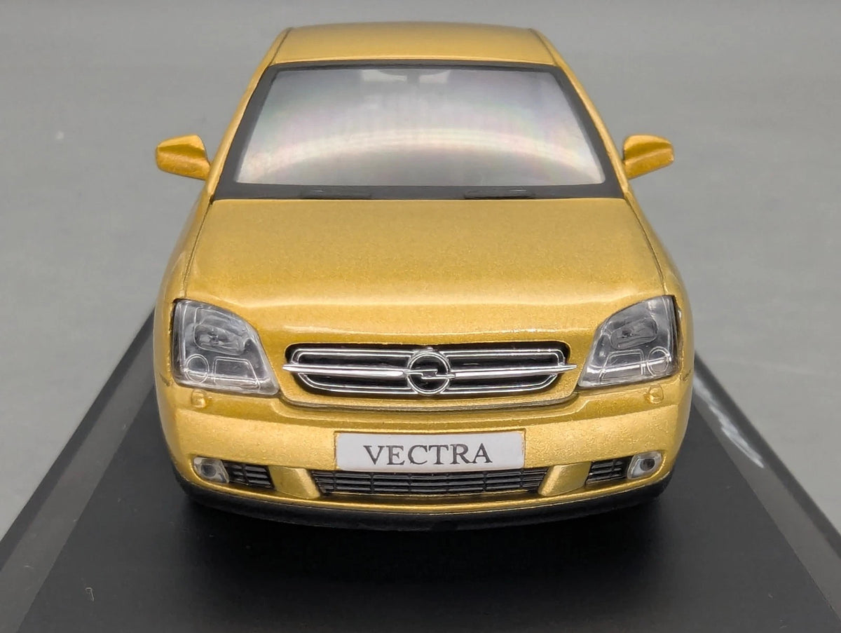 Modellautos 1:43 Schuco Opel Vectra Gold Metallic mit Dealer OVP