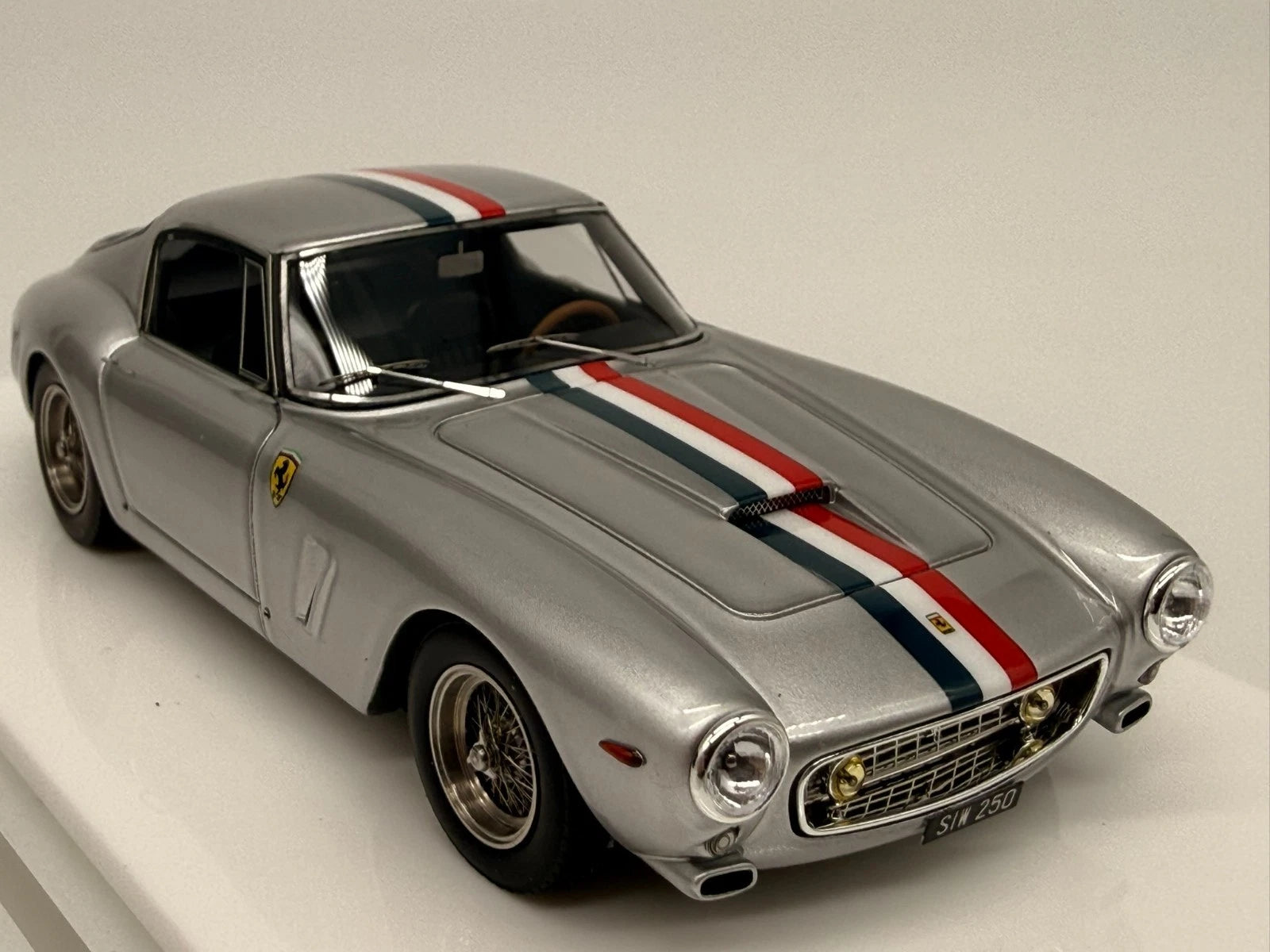 Modellautos 1:43 DMH Ferrari 250 SWB 1959 Silver flag version limitiert 4/10+OVP