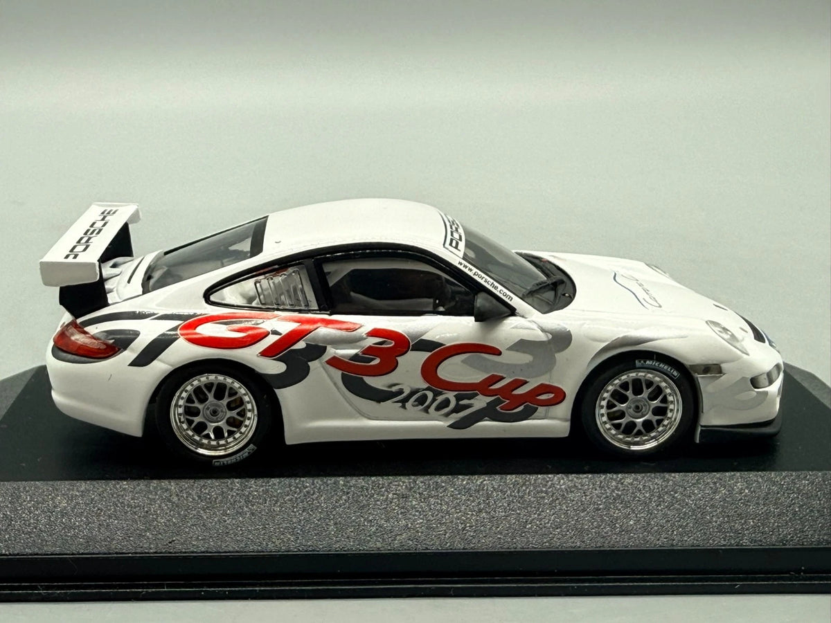 Modellautos 1:43 Minichamps Porsche 911 GT3 Cup mit OVP