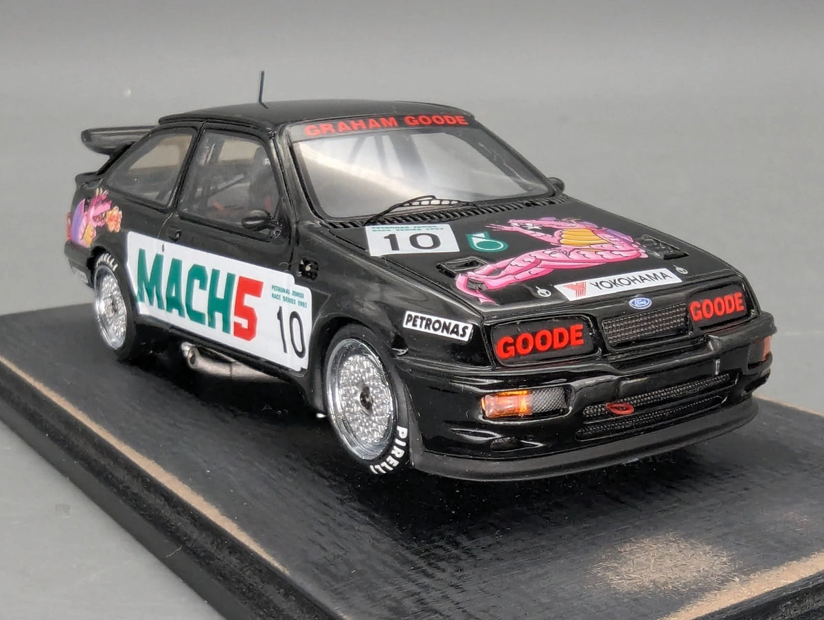 Modellautos 1:43 Spark SA200 Ford Sierra RS500 Cosworth 1992  Mach5 #10 Vitrine