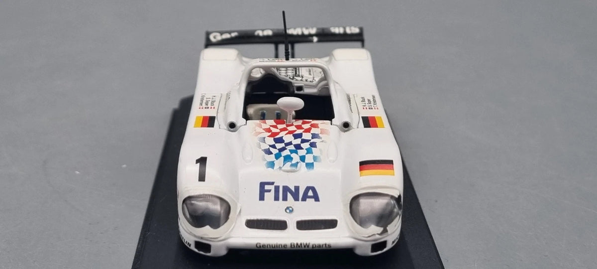 Modellautos 1:43 Minichamps BMW V12 Le Mans #1 Stuck/Soper/Kristensen OVP