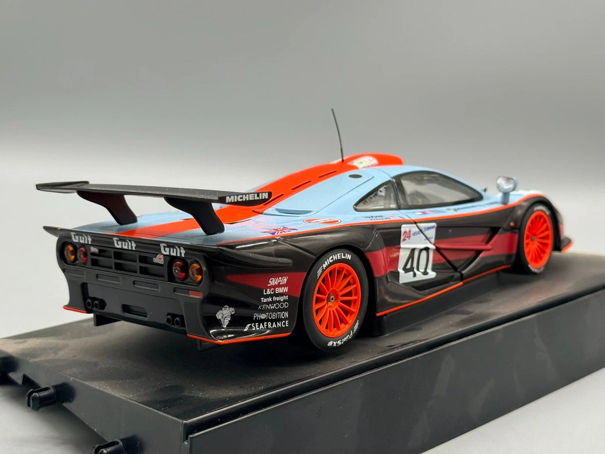 Modellautos 1:18 UT Models McLaren F1 GTR #40 mit OVP