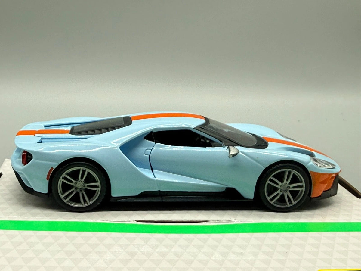 Modellautos 1:32 Bburago 2019 Ford GT mit OVP