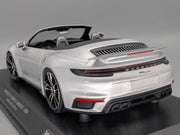 Modellautos 1:18 Minichamps Porsche 911 turbo S Cabriolet 2020 Silber mit OVP