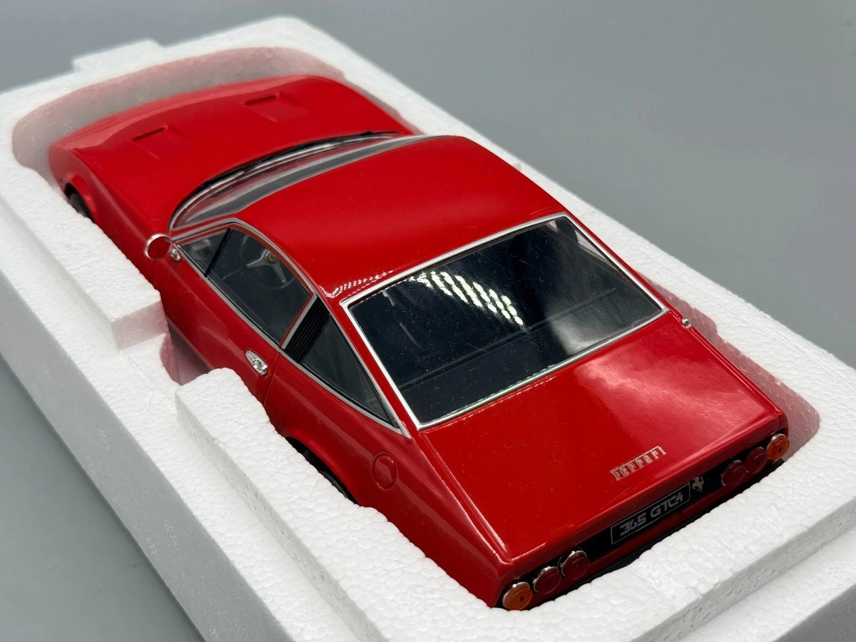Modellautos 1:18 KK-Scale Ferrari 365 GTC4 mit OVP