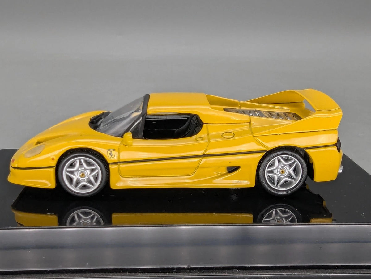 Modellautos 1:43 Hot Wheels Ferrari F50 1995 Gelb mit OVP