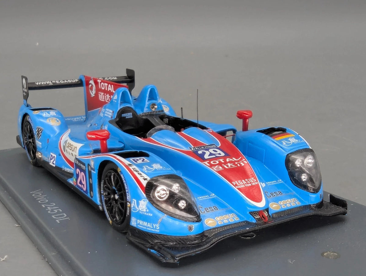 Modellautos 1:43 Spark Oreca 03R Nissan 24h Le Mans 2015 #29 Vitrine