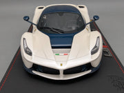 Modellautos 1:18 BBR Ferrari LaFerrari Italian White Ltd 12/20 mit Vitrine OVP
