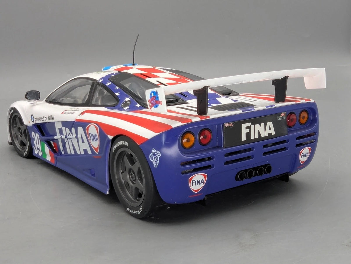 Modellautos 1:18 UT Models McLaren F1 GTR Le Mans 1996 #39 mit Dealer OVP
