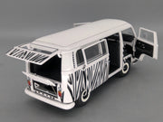 Modellautos 1:18 Schuco Volkswagen VW T2a Bus Safari mit OVP