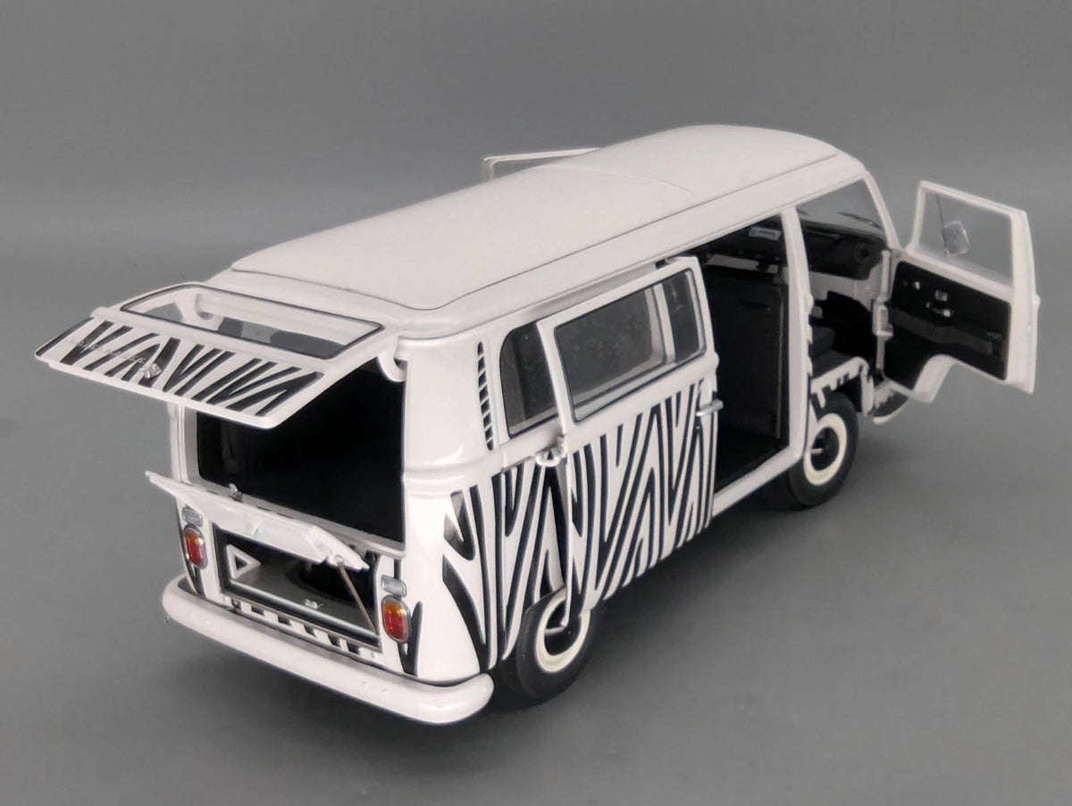 Modellautos 1:18 Schuco Volkswagen VW T2a Bus Safari mit OVP