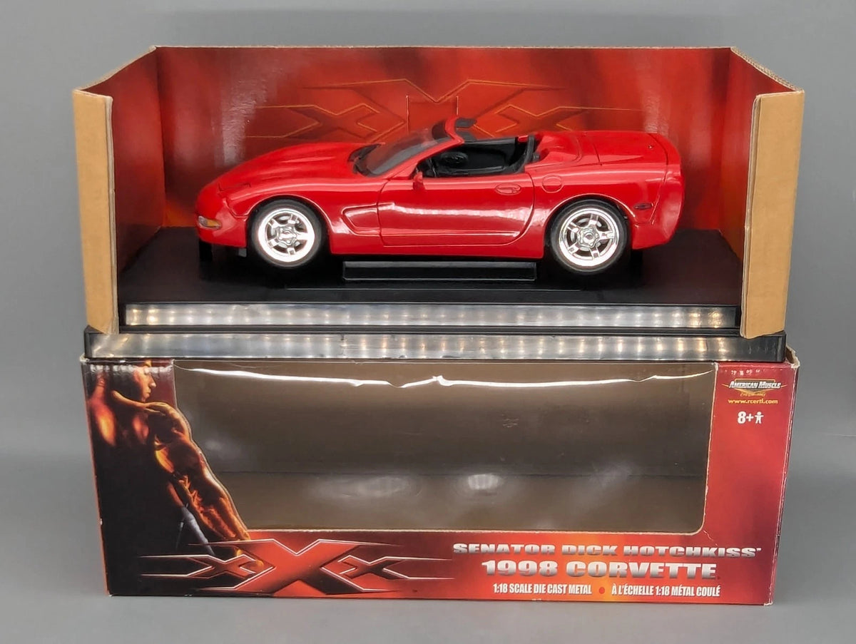 Modellautos 1:18 Ertl Chevrolet Corvette 1998 Rot American Muscle XXX mit OVP